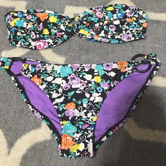 Bathing suit