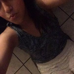 Meet your Posher, Yadira