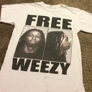 Free weezy tee