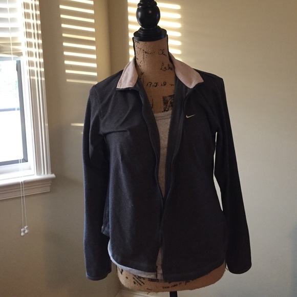 Nike Tops - Nike gray jacket