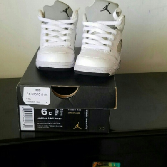 Retro Jordan 5 - Picture 2 of 2