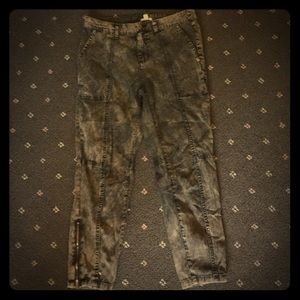 STUNNING WASHED OUT CARGO PANTS