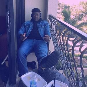 Meet your Posher, Claudimir