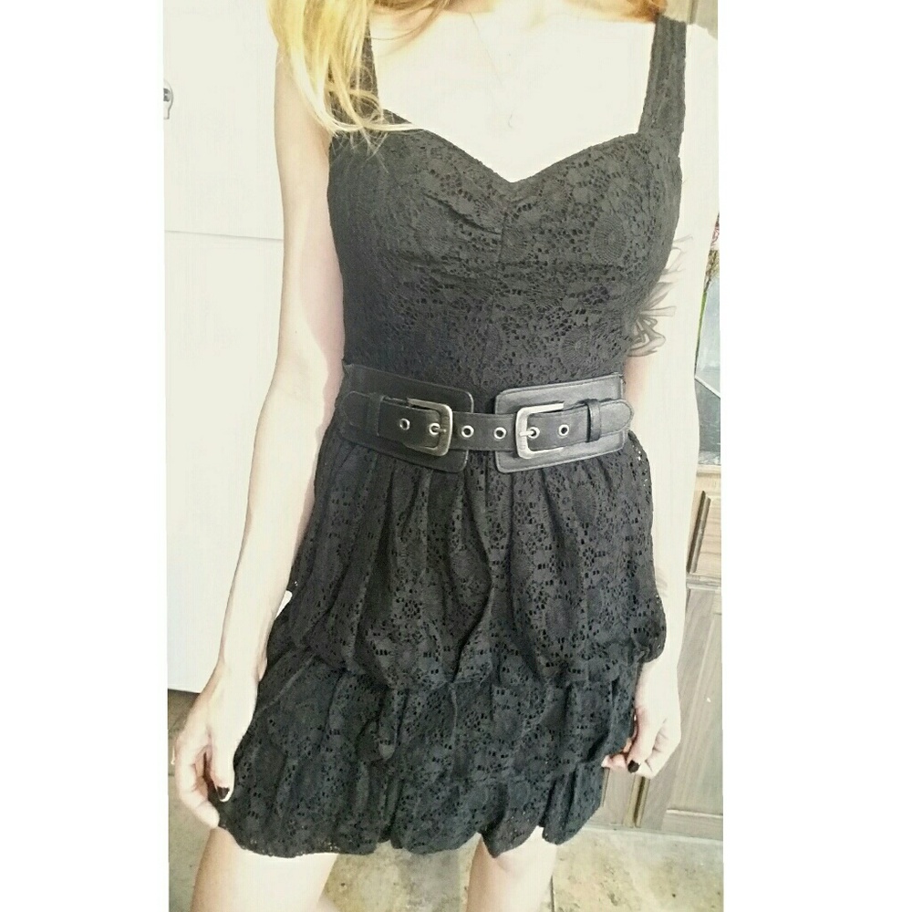 Guess distressed black dress
