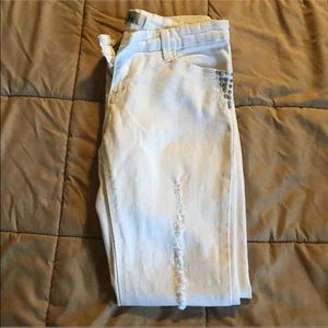 White stretch pants!! Taking all offers!!!