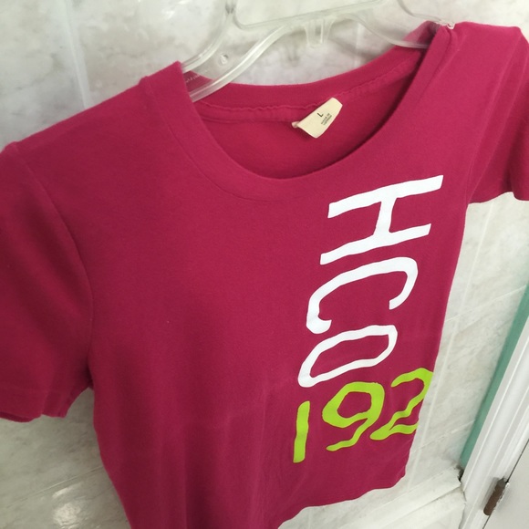 Hollister Tshirt