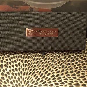 Anastasia Beverly Hills Self Made Palette