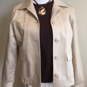 Khaki colored jacket