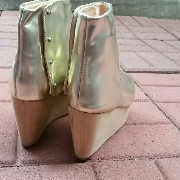 Sydney Brown platform ankle boot NEW - Picture 4 of 4