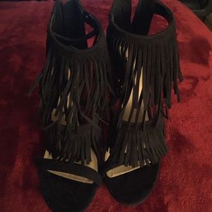 Never wore outside