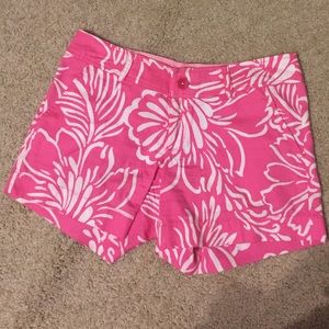 Lilly Pulitzer shorts size 2