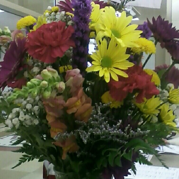 Meet your Posher, Laurie