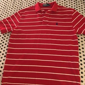 Men's size m Ralph Lauren polo.