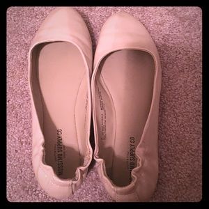 Mossimo supply ballet flats size 6