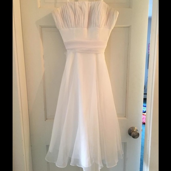 White strapless dress