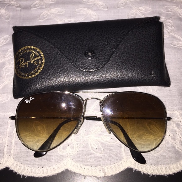 Brown Ray-Ban aviators