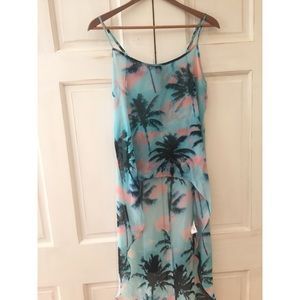 High low Palm tree shirt