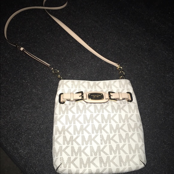 Michael Kors Crossbody