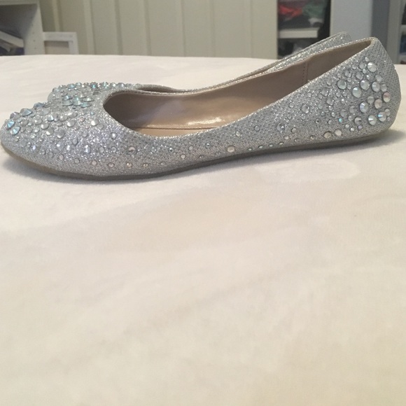 Silver Sparkly Flats - Picture 2 of 4