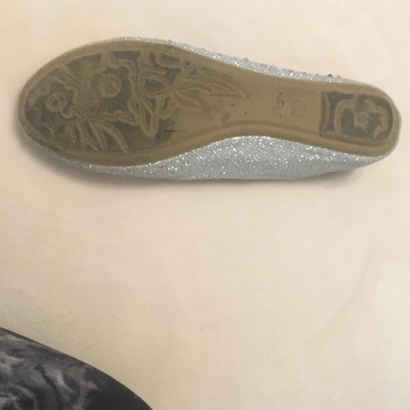 Silver Sparkly Flats - Picture 3 of 4