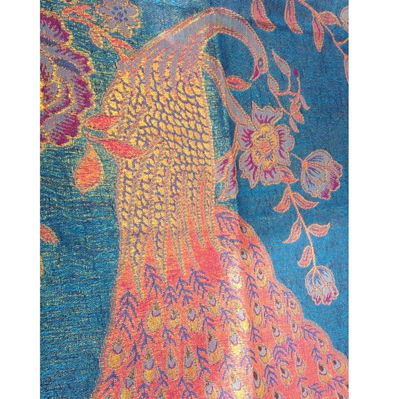 Top Rated Stunning New Pashmina Scarf - Picture 3 of 4