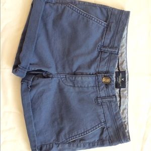 AEO Midi Blue Shorts