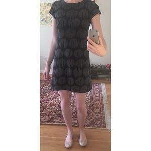 *Black gray pattern t shirt shift dress