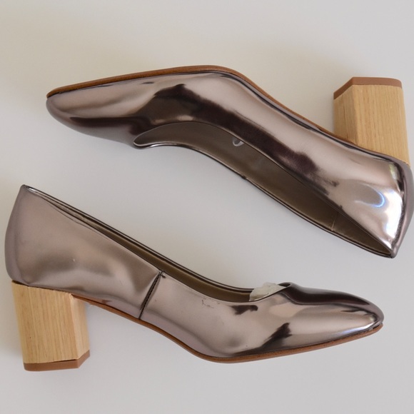 Iridescent dusty pink party heels NWOT