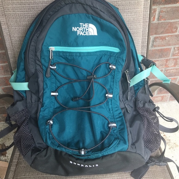 🚨🚨 SOLD🚨🚨NorthFace Backpack - Picture 4 of 4