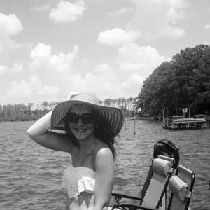 Meet your Posher, Hannah