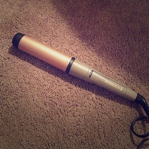 Remington Brand 1.5inch Hairstyling Wand.