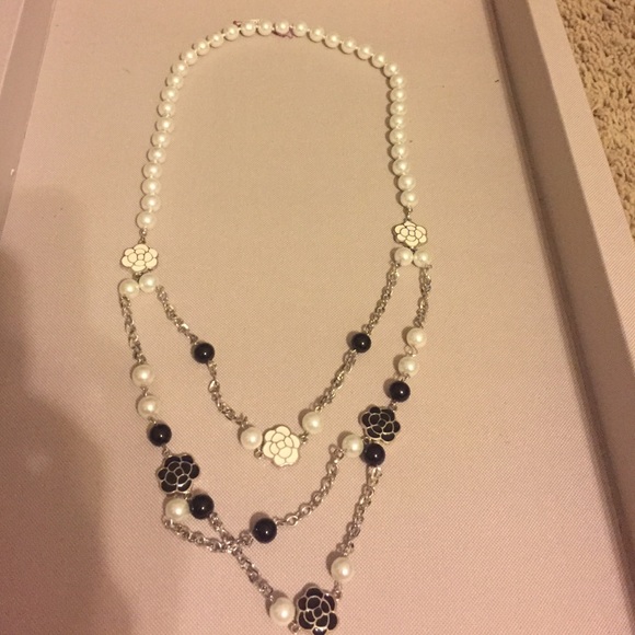 Pearl and clover necklace Perfect everyday wear - Picture 1 of 3