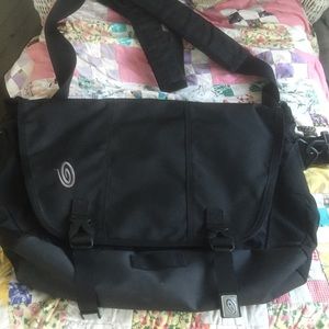 Timbuk 2 large messenger laptop bag.