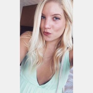 Meet your Posher, Kaylee