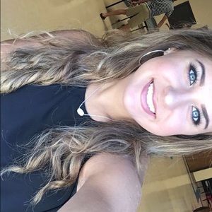 Meet your Posher, Lydia