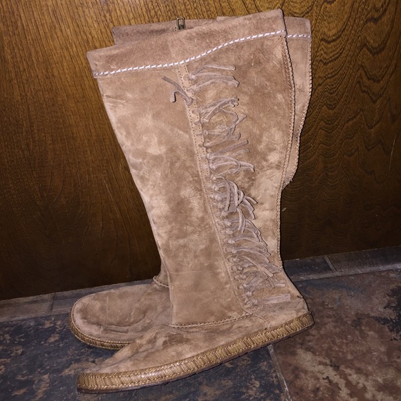 UGG Mammoth fringe genuine shearling boot