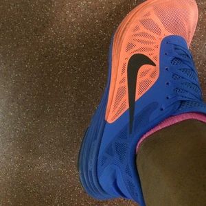 Meet your Posher, Derlyne