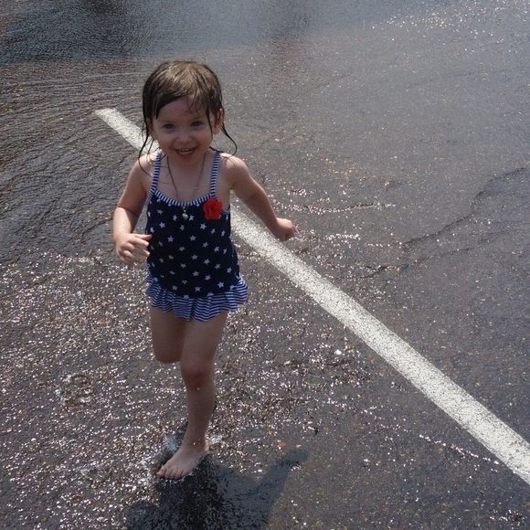 Meet your Posher, Rayna - Picture 1 of 1