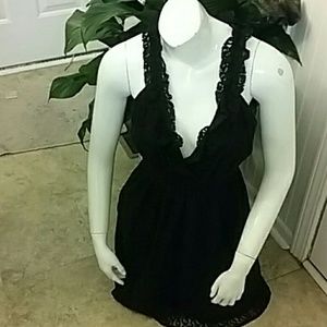 Cute lace black dress