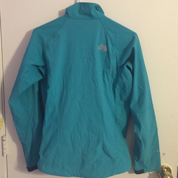 North face jacket - Picture 2 of 4