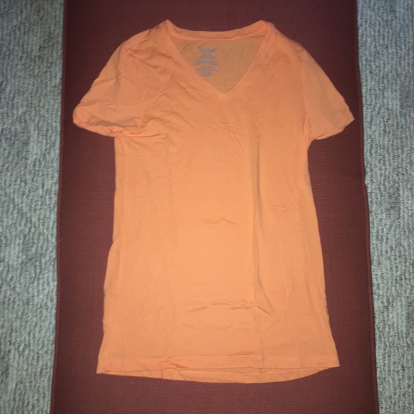 Faded glory 4 v-neck tee's set!