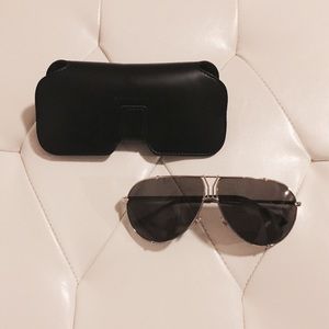 Yves Saint Laurent Aviators!