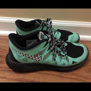 Custom Nike Free Runs