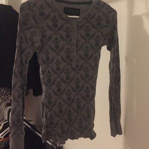 EUC Fox juniors M grey Henley.