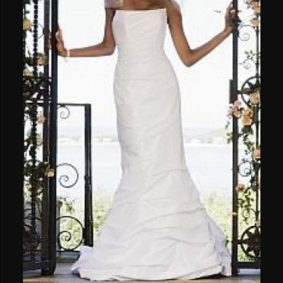 David's Bridal P9345 Wedding Gown