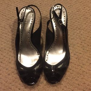 BCBG black sling back heels