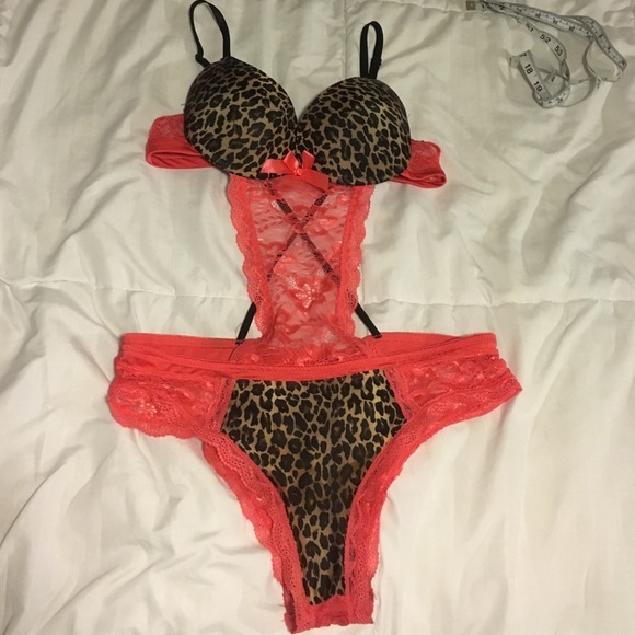 Sexy red lace and cheetah print push-up teddy