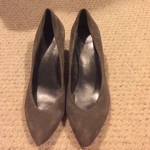 Gray kitten heel pumps