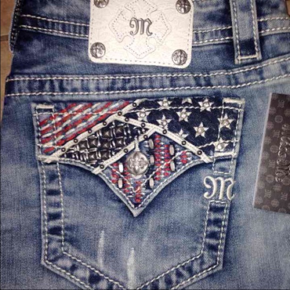 NWT 30 FLAG SHORTS MISS ME JEANS!!