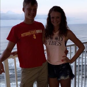 Meet your Posher, Sami